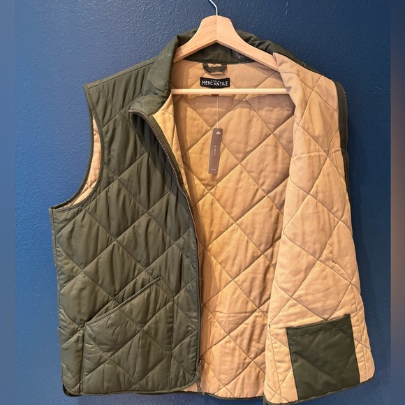 Jcrew Mercantile Vest - Picture 2 of 4